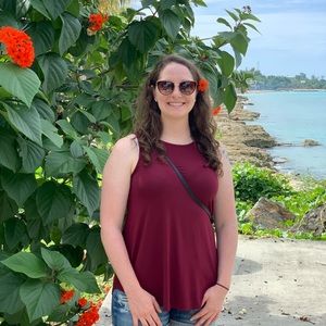 Meet your Posher, Jessica